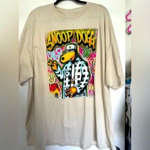 NWOT Snoop Dog Graffic T